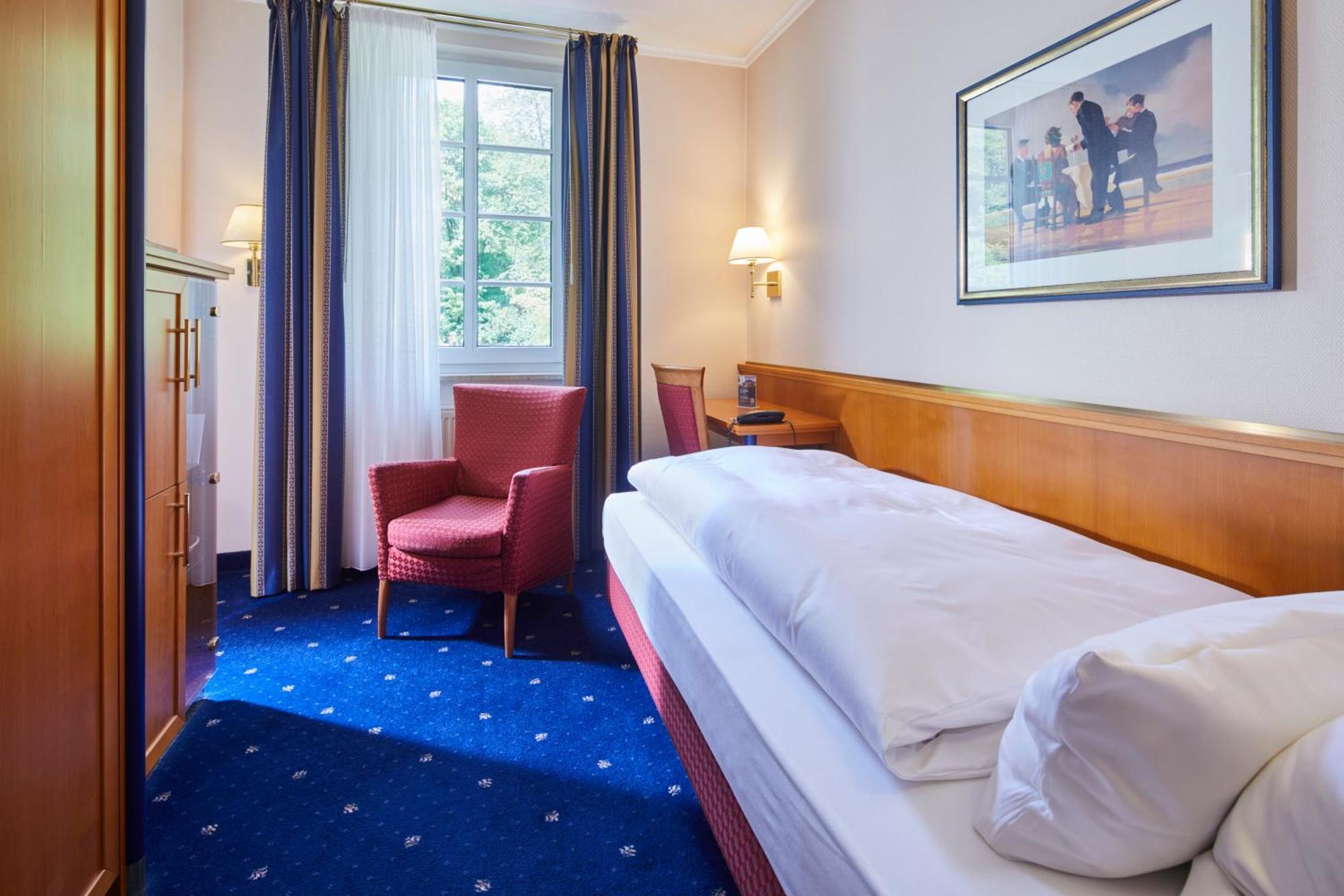 Economy Single Room